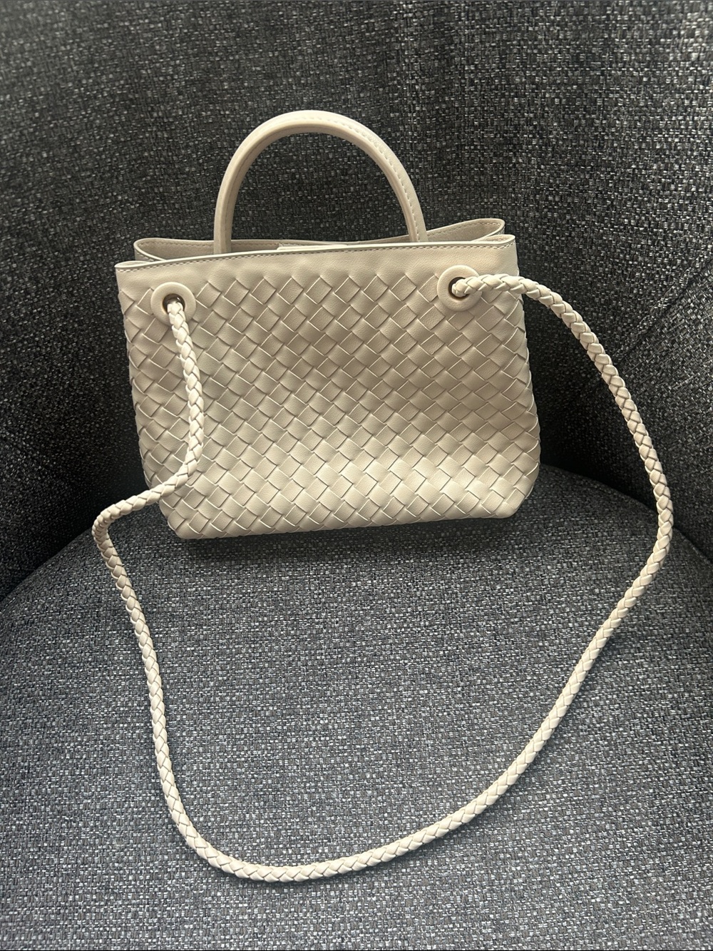 Woven Pleather Tote with Gold Knot Accent - Cream - Picture 3 of 7